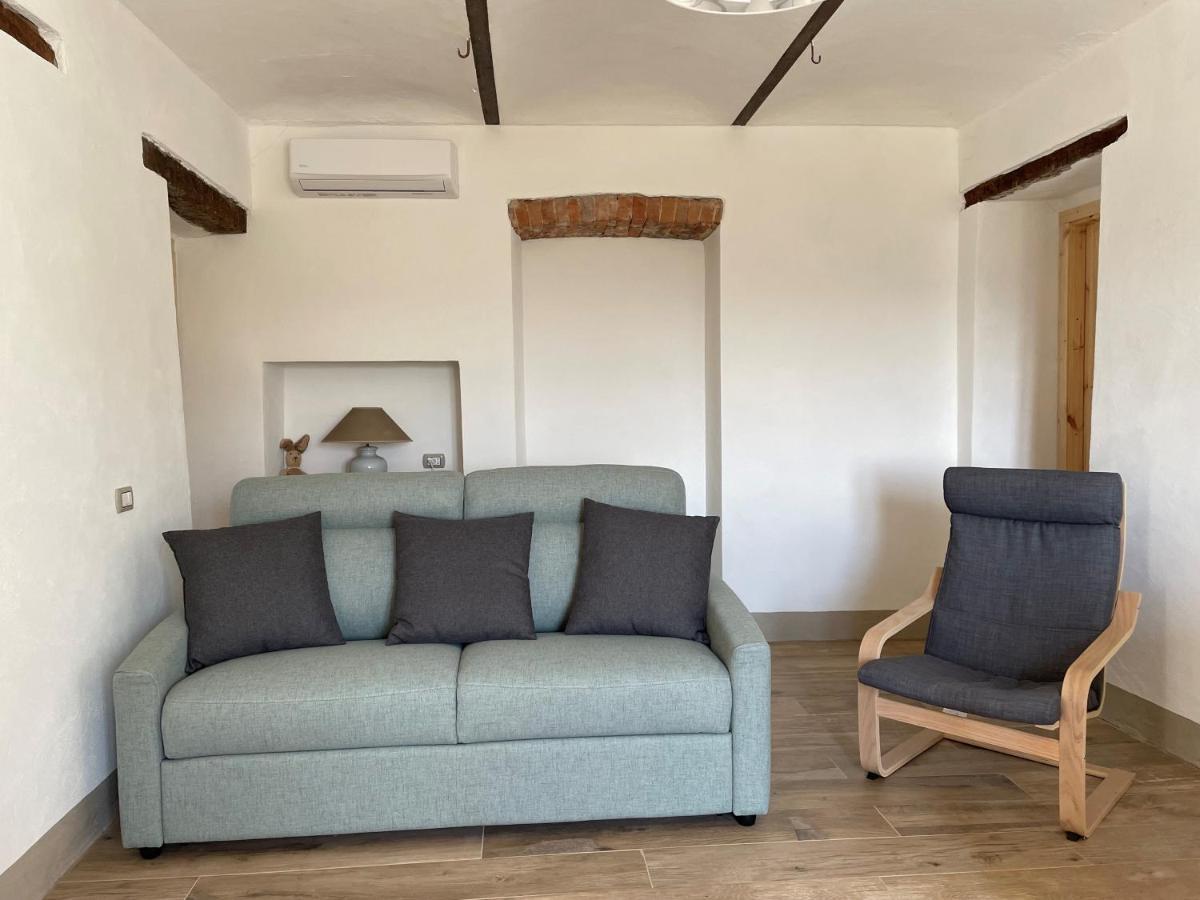 Locazione Turistica Cascina Pela Apartment Castagnole delle Lanze ภายนอก รูปภาพ